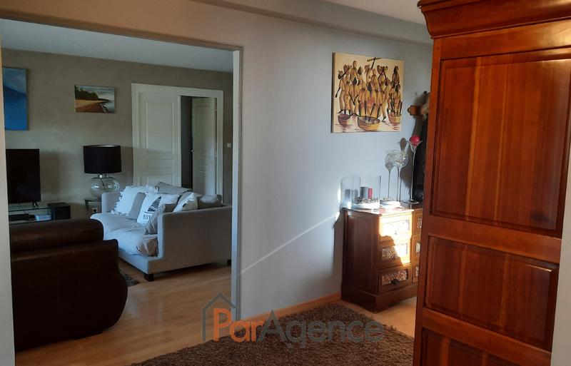 Maison - 184 m² - 6 pièces