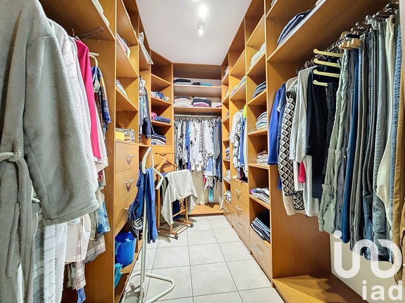 Maison de maîtres - 243 m² - 9 pièces