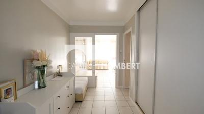 Appartement - 98 m² - 4 pièces