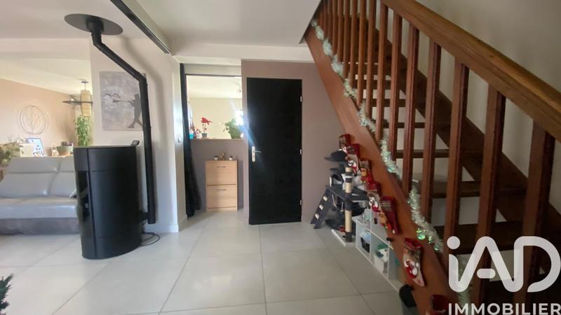 Maison - 97 m² - 4 pièces