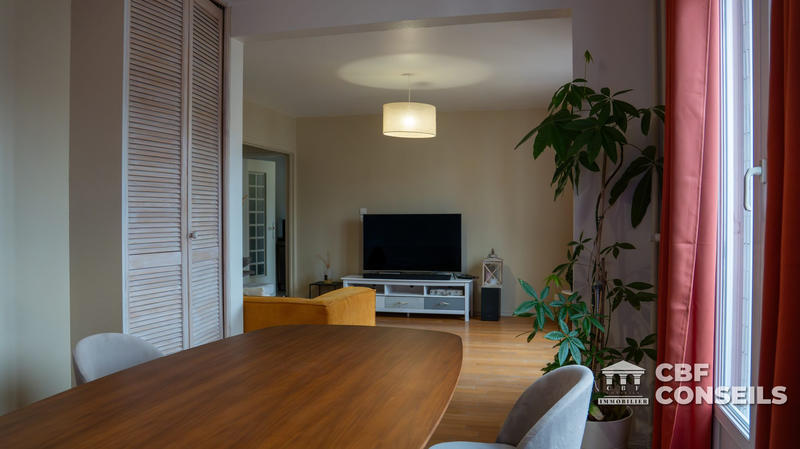 Appartement - 81 m² - 4 pièces