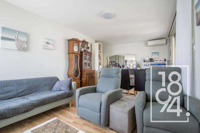 Appartement - 84 m² - 4 pièces