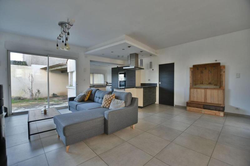 Maison - 85 m² - 4 pièces