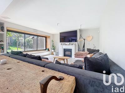 Maison - 177 m² - 7 pièces