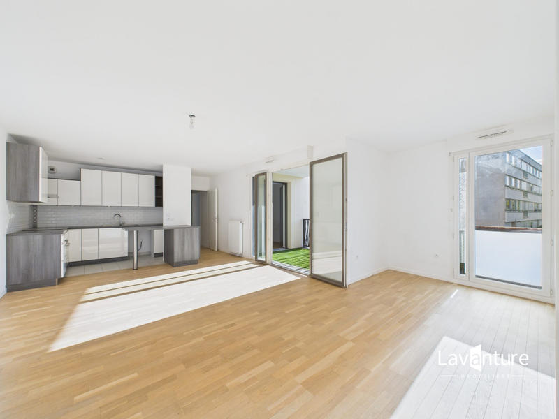 Appartement - 89 m² - 4 pièces