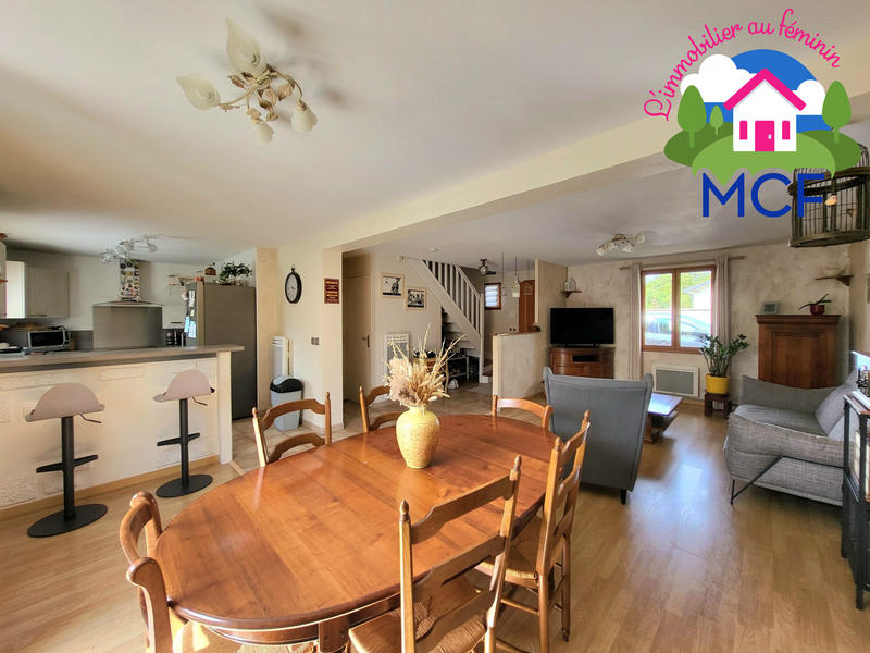 Maison - 90 m² - 4 pièces