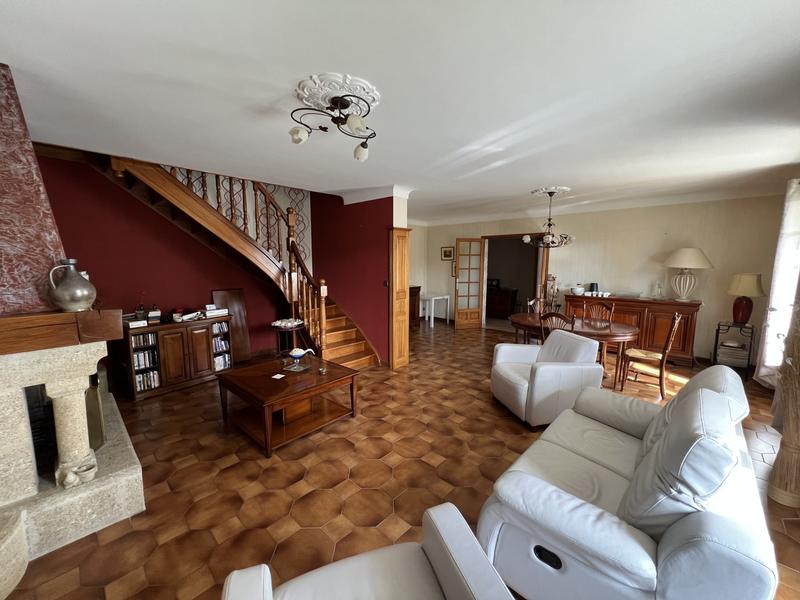 Villa - 157 m² - 6 pièces