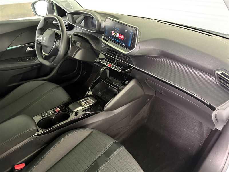 Peugeot 2008 1.5 BlueHDi 130 s&amp;S Eat8 Allure Pack