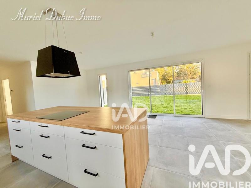 Maison - 143 m² - 6 pièces