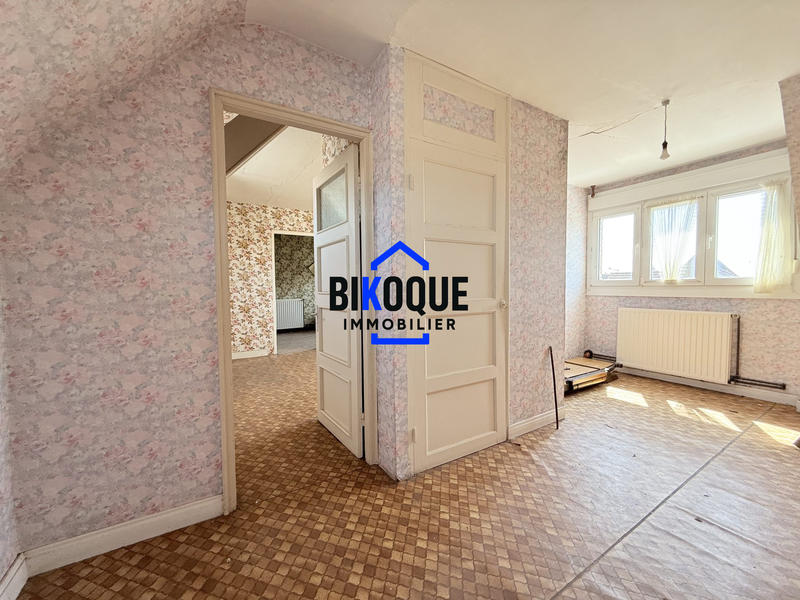 Maison - 87 m² - 5 pièces