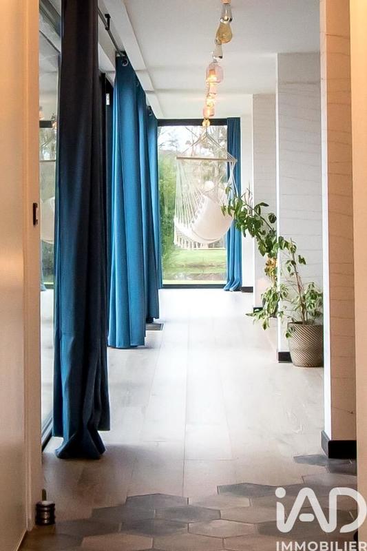 Maison de maîtres - 232 m² - 9 pièces