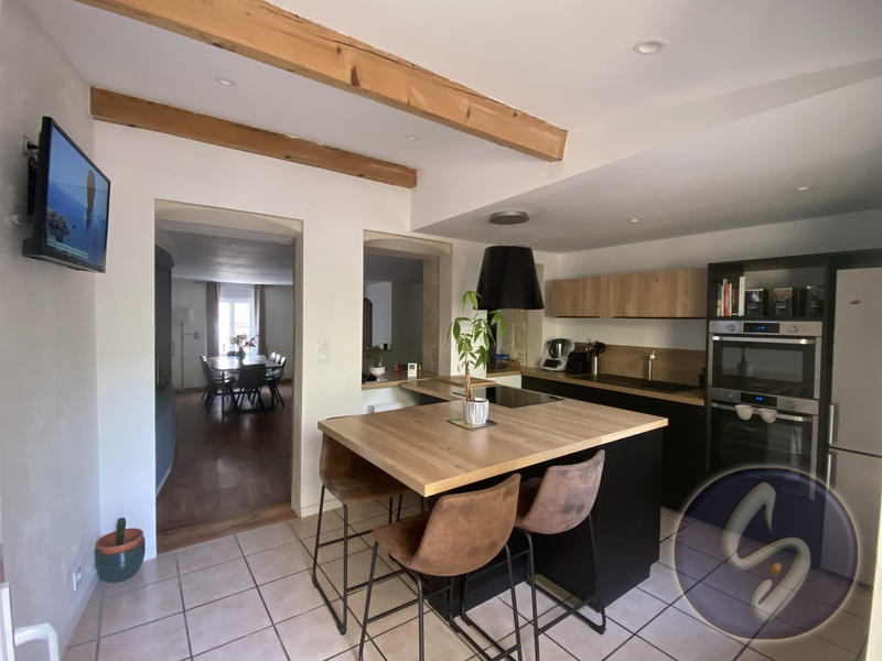 Maison ancienne - 122 m² - 4 pièces