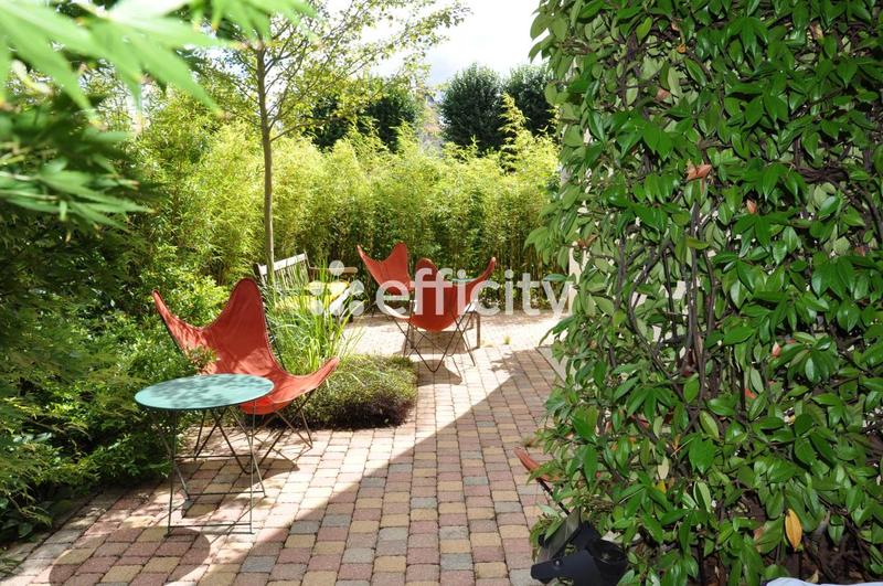 Appartement - 99 m² - 4 pièces