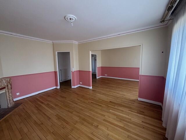 Appartement - 110 m² - 4 pièces