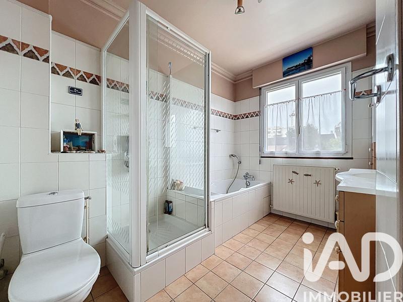 Maison - 140 m² - 6 pièces