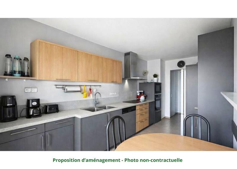 Appartement - 100 m² - 5 pièces