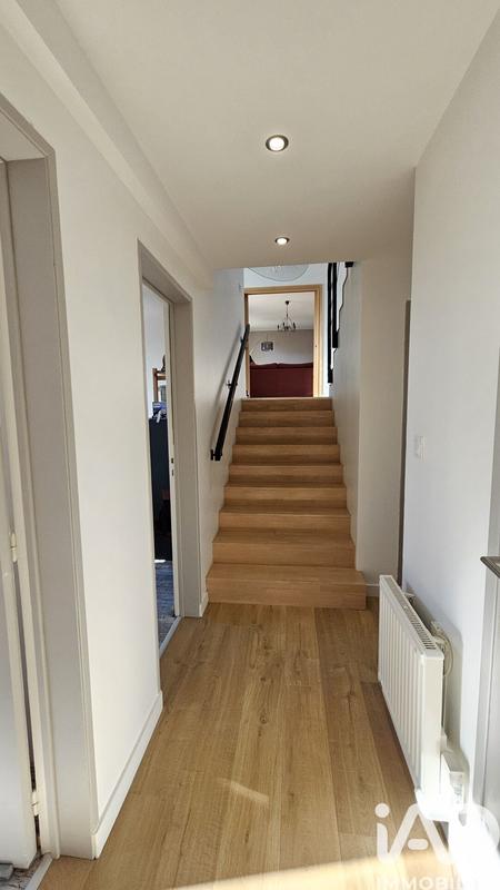 Maison - 164 m² - 8 pièces