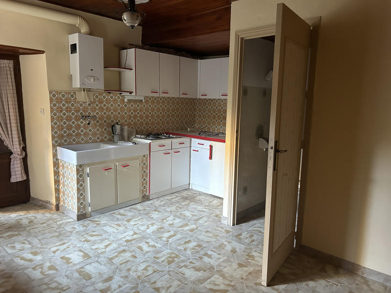 Maison de village - 84 m² - 5 pièces