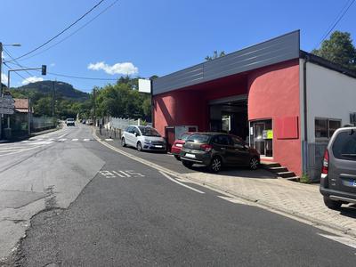 Fonds de commerce - 400 m²