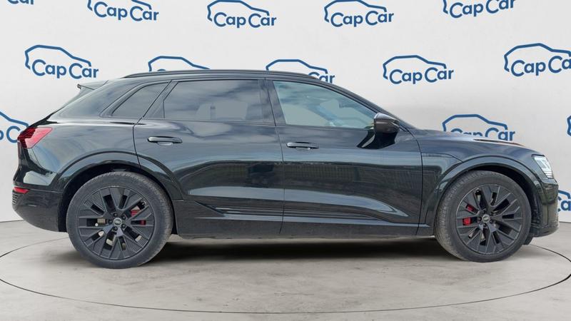 Audi Q8 55 e-tron 408 114 kWh Quattro s line - Automatique Toit ouvrant