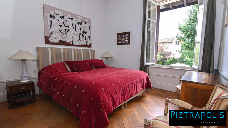 Maison ancienne - 190 m² - 6 pièces