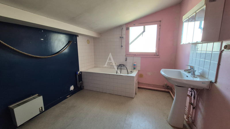 Maison - 128 m² - 4 pièces