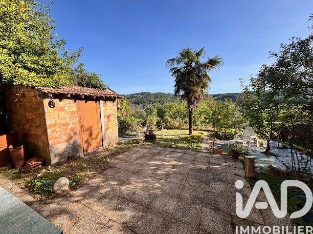 Maison - 80 m² - 5 pièces