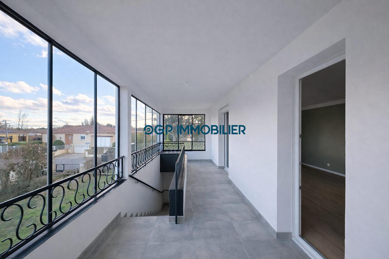 Appartement - 115 m² - 4 pièces