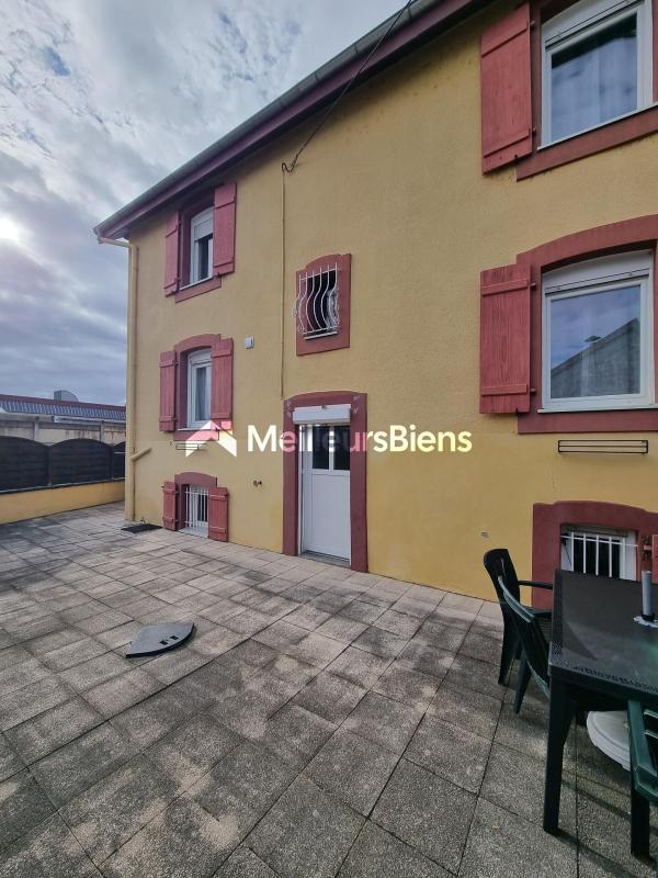 Maison - 80 m² - 4 pièces