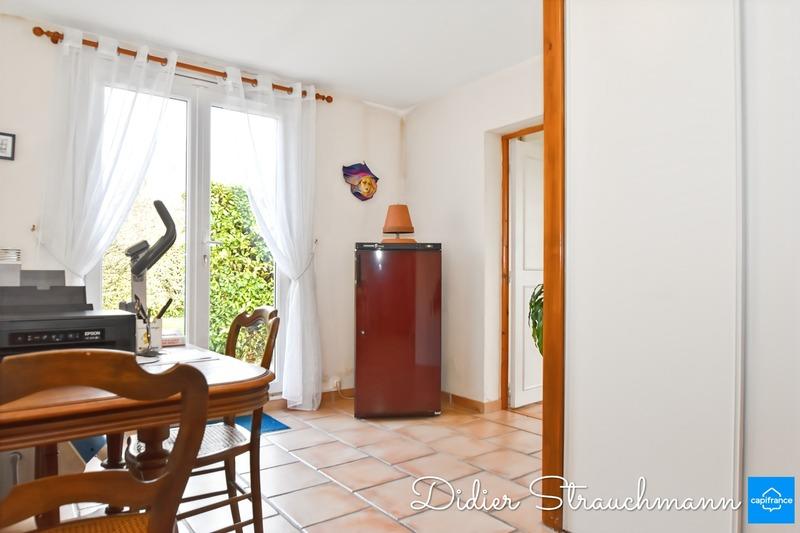 Maison - 161 m² - 8 pièces