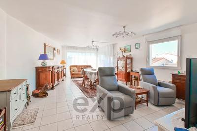 Appartement - 85 m² - 3 pièces