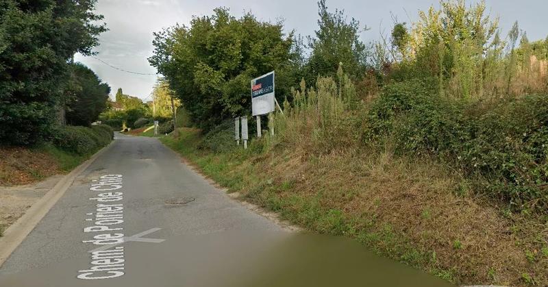 Terrain constructible - 691 m²