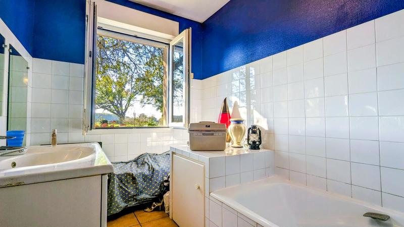 Maison - 163 m² - 5 pièces