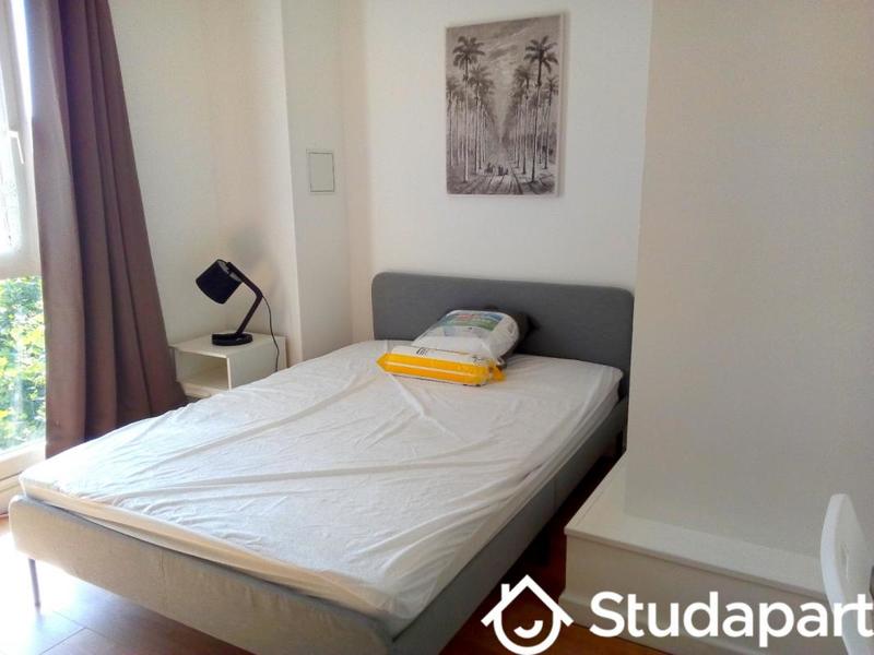 Chambre - 14 m² - 1 pièce