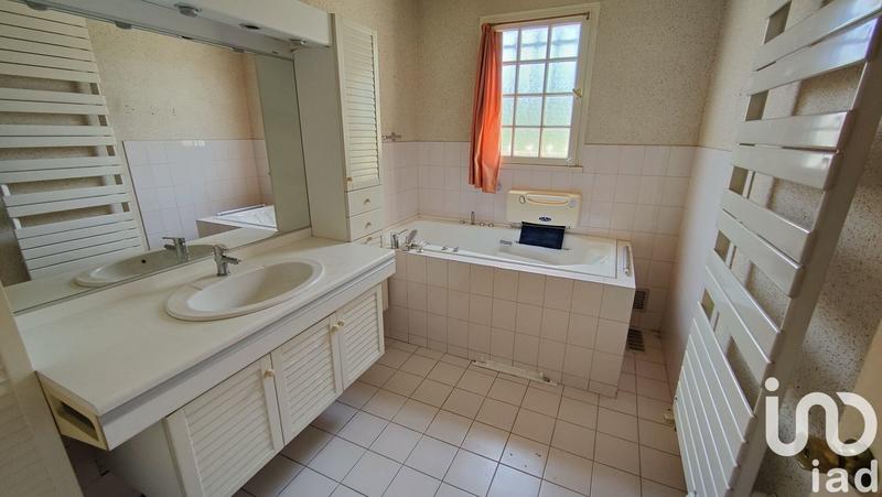 Maison - 175 m² - 7 pièces