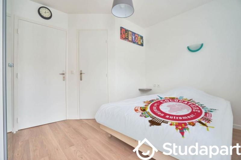 Chambre - 12 m² - 1 pièce