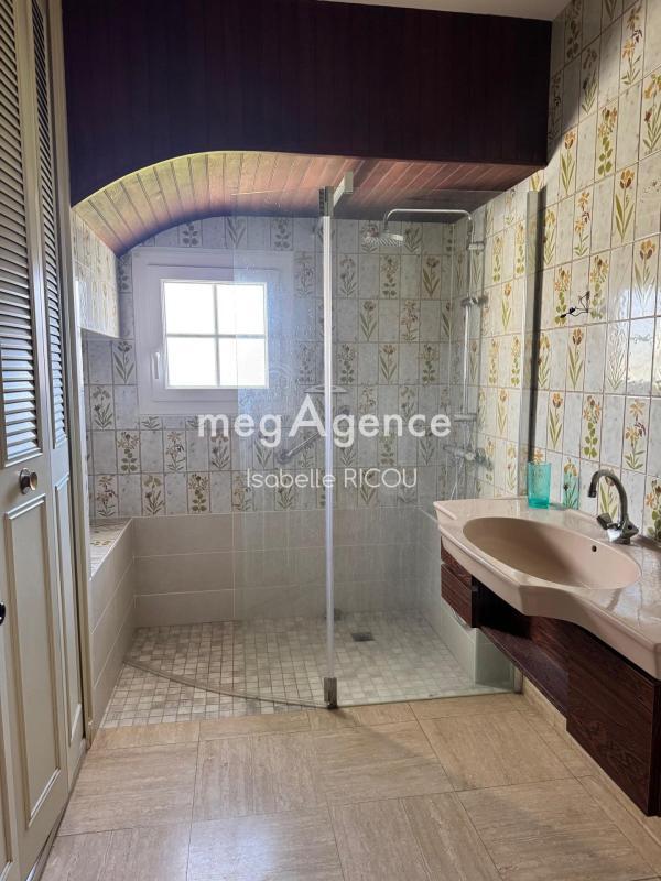 Maison traditionnelle - 134 m² - 5 pièces