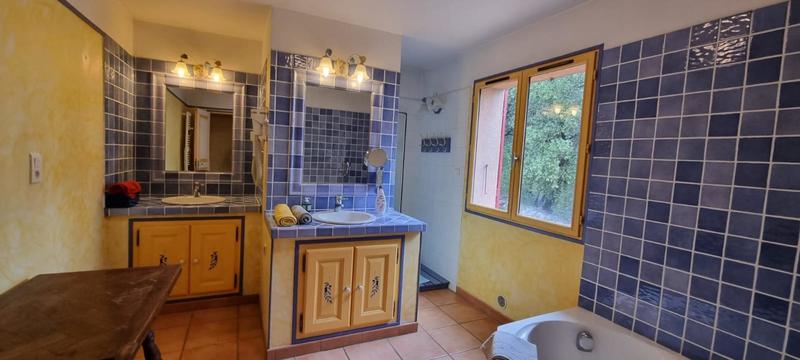 Maison - 160 m² - 5 pièces