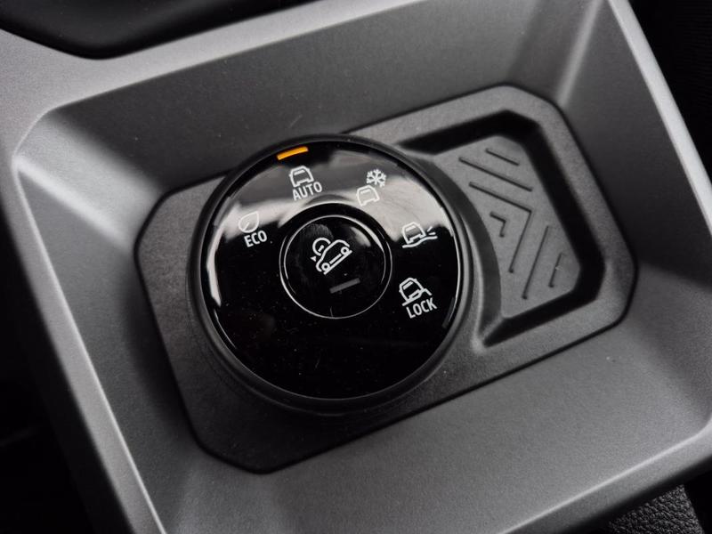 Dacia Duster III journey mild hybrid 130 4x4