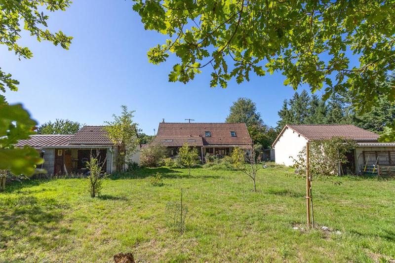 Maison - 200 m² - 8 pièces