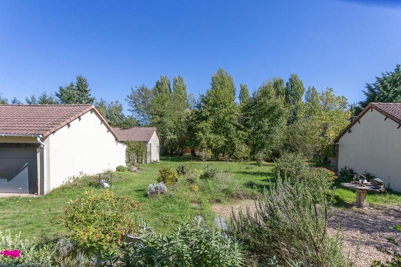 Maison - 200 m² - 8 pièces