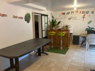 Maison - 97 m² - 5 pièces