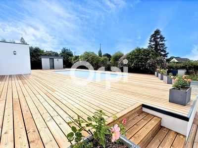 Maison - 195 m² - 4 pièces