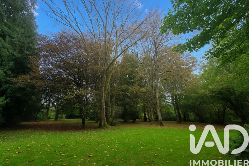 Maison - 375 m² - 11 pièces