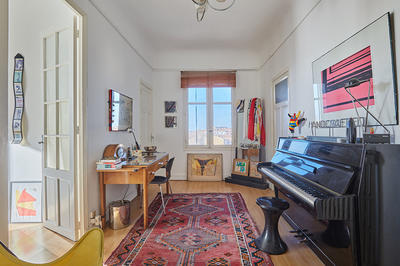 Appartement - 92 m² - 4 pièces