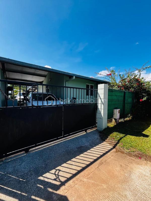 Maison jumelée - 66 m² - 3 pièces