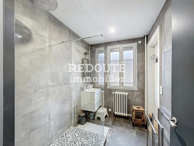 Maison - 133 m² - 6 pièces