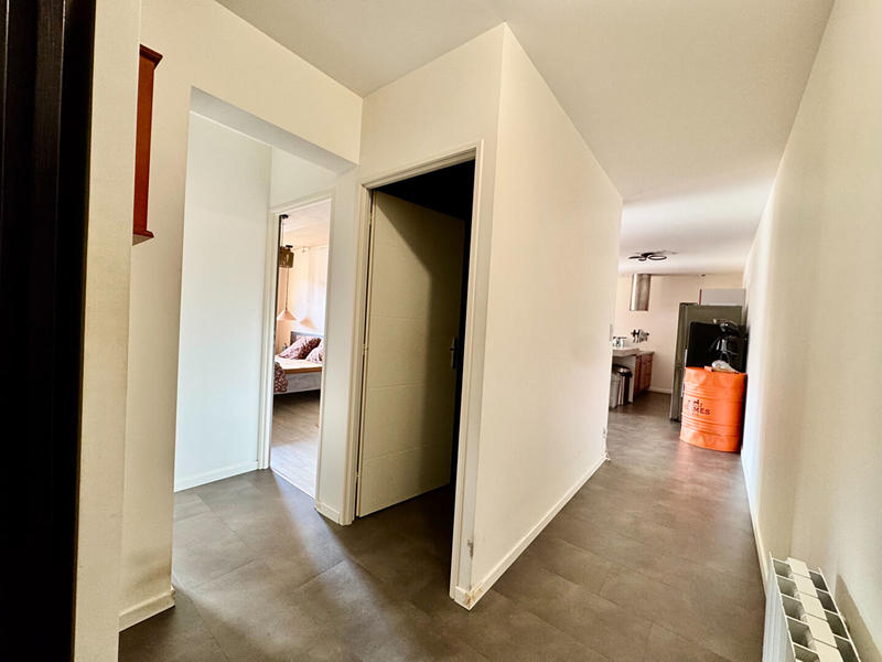 Appartement - 93 m² - 3 pièces