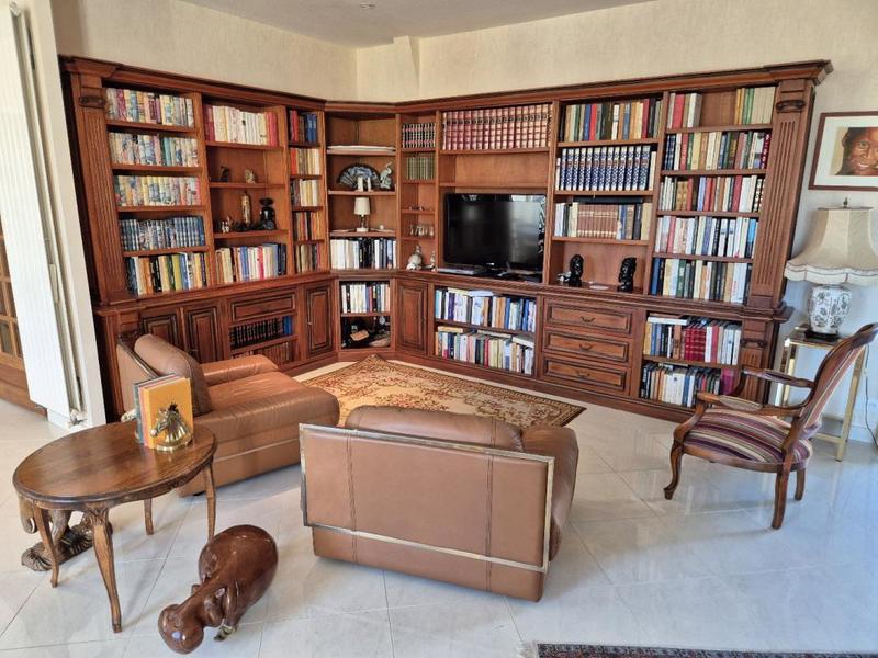 Duplex - 240 m² - 4 pièces