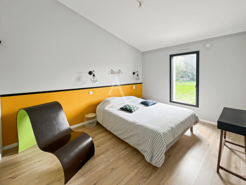 Maison - 133 m² - 6 pièces